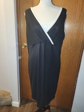 Classic Black Sleeveless Wrap Style Dress with White Trim 90s 18/20W NWT